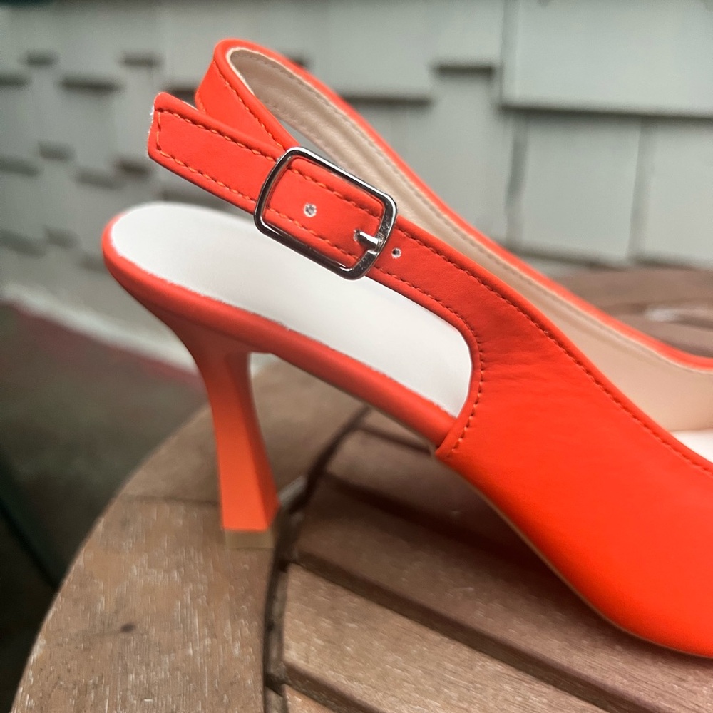 Slingback Heels - Picture 3 of 4